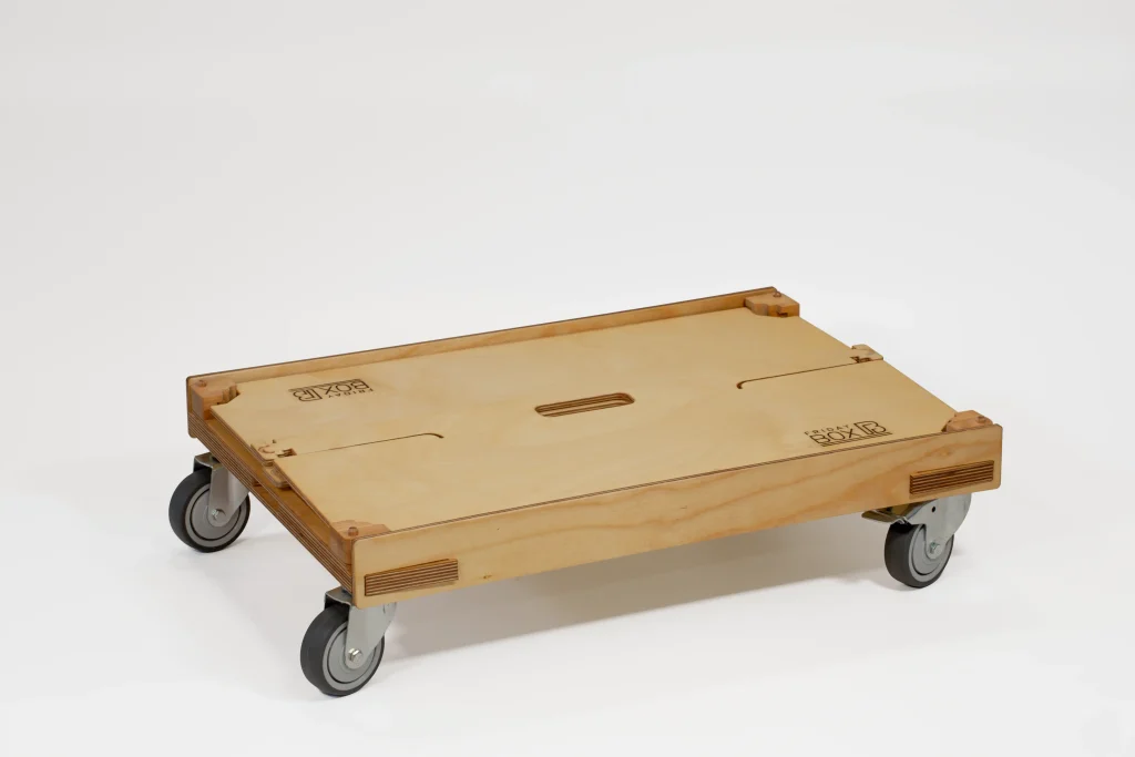 Trolley mit geklappter FridayBOX